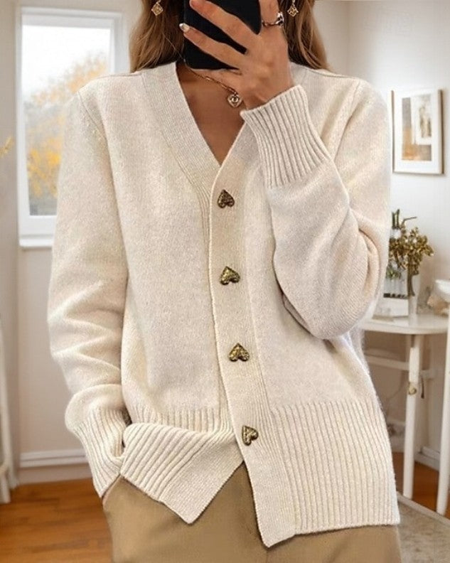 Sophie | Elegant Cardigan with Heart-Shaped Buttons