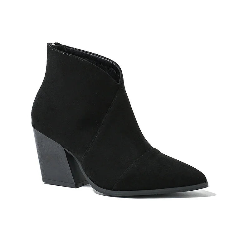 POINTED ANKLE BOOT WITH PREMIUM EFFECT