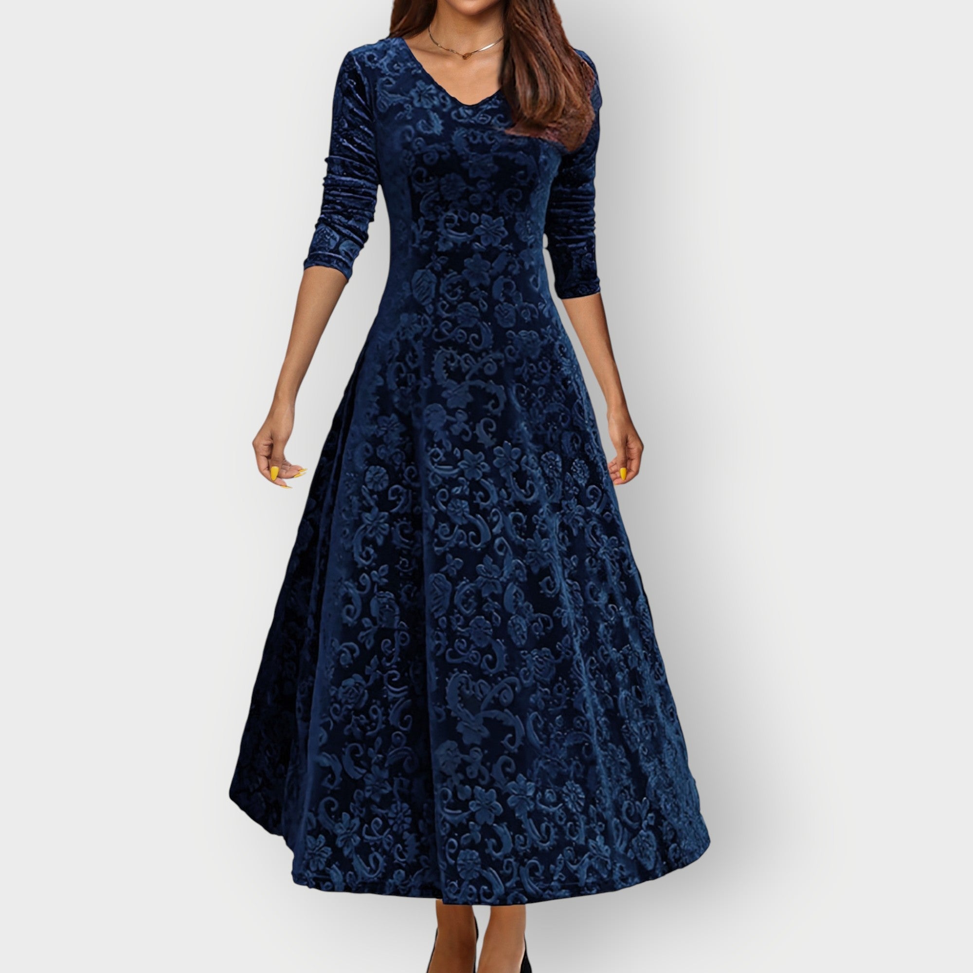 Alora - Vintage-Inspired Jacquard Velvet Midi Dress