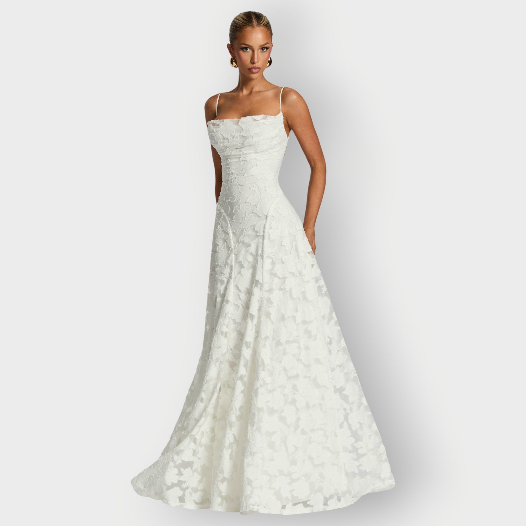 Clara - Elegant Strapless Floral Evening Velvet Gown